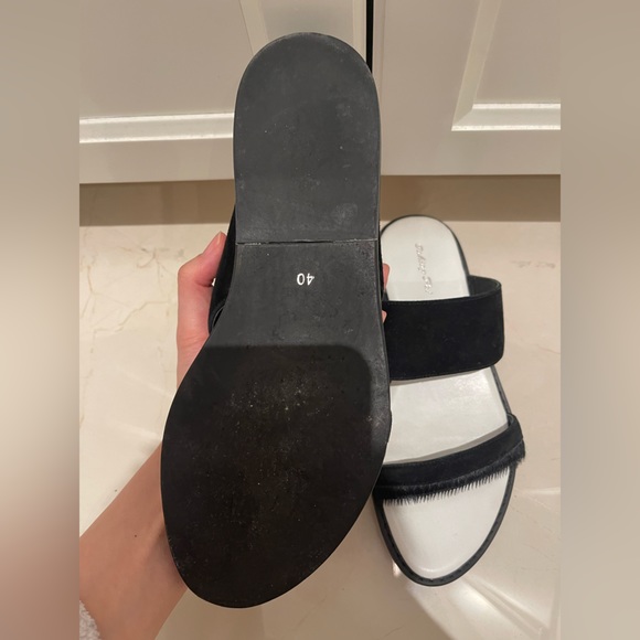 Black suede strap sandles in size 40 - Picture 3 of 4